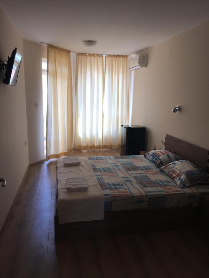 Sunny Life Hotel Nesebar Exterior photo